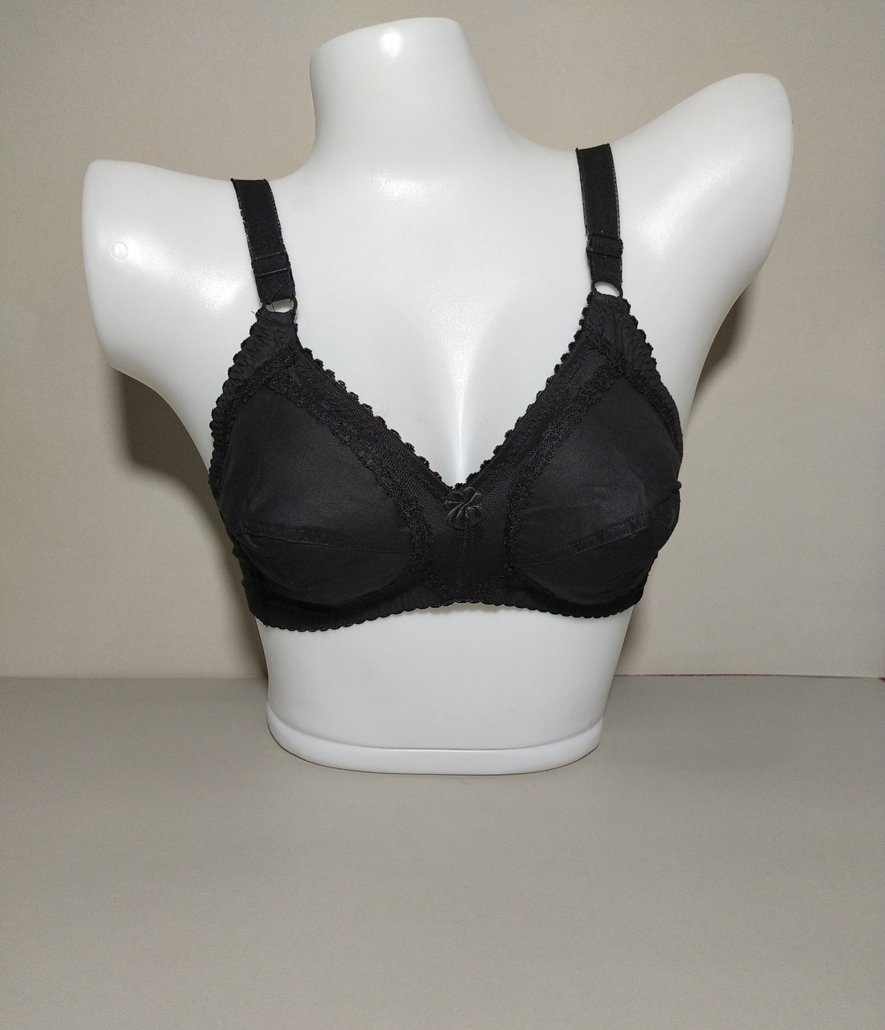 Cotton Net Non-Padded Ladies Fancy Black Bra, for Daily Wear at Rs